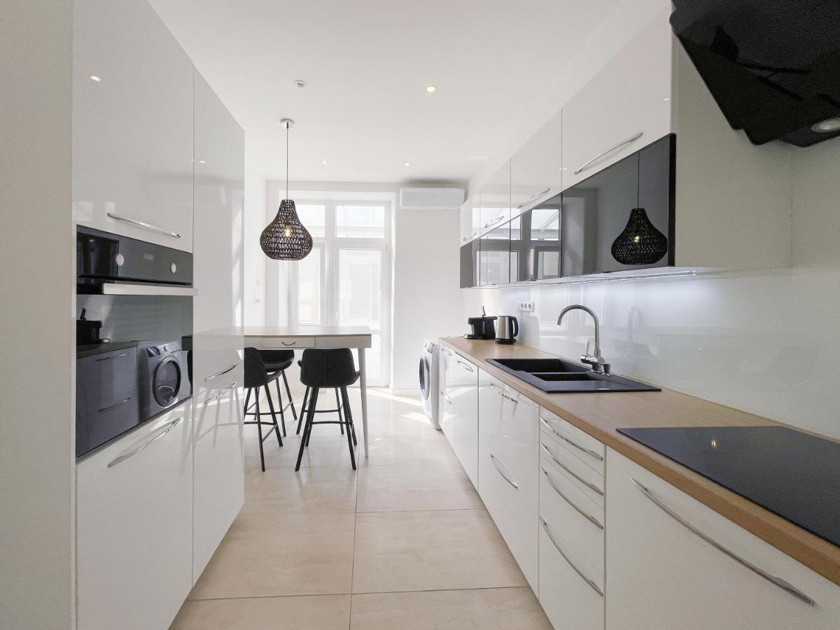 Elysian Apartment Bratislava Exterior photo